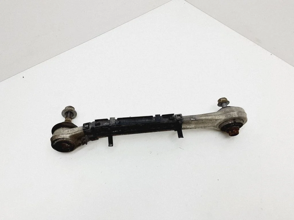 Rear upper control arm/wishbone 6771772