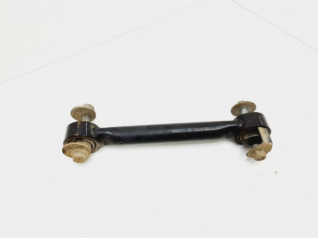 Rear upper control arm/wishbone 238141033