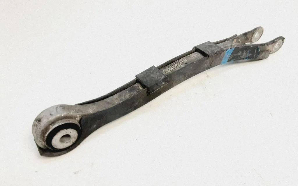 Rear upper control arm/wishbone – Mercedes-Benz E-Class W211 (2002-2009)