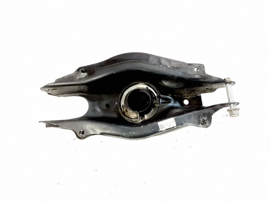 Tagumine ülemine õõtshoob A2053521900