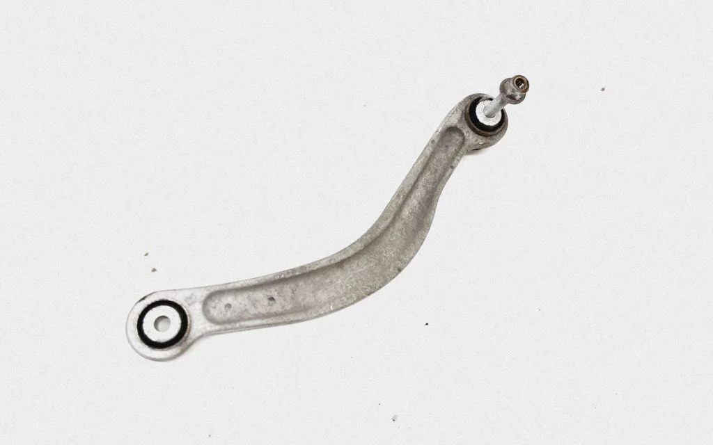 Rear upper control arm/wishbone 20407F16