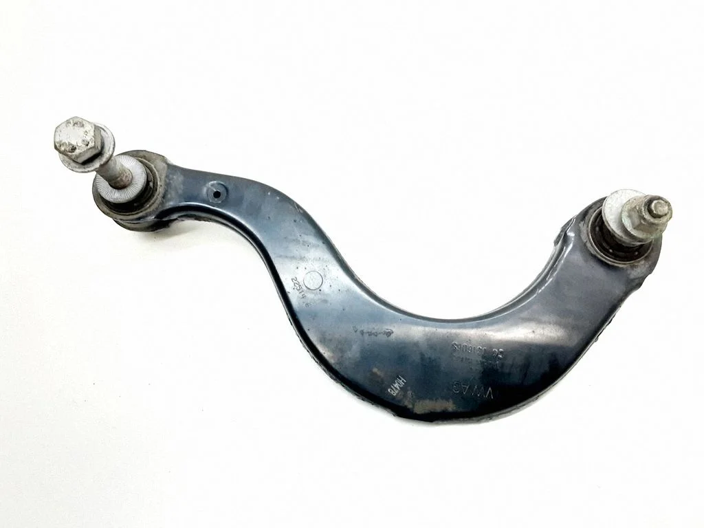 Tagumine ülemine õõtshoob 5Q0505351