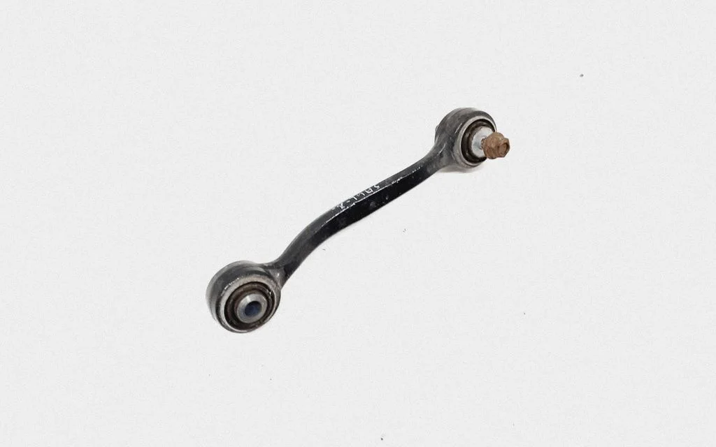 Tagumine ülemine õõtshoob 6786991