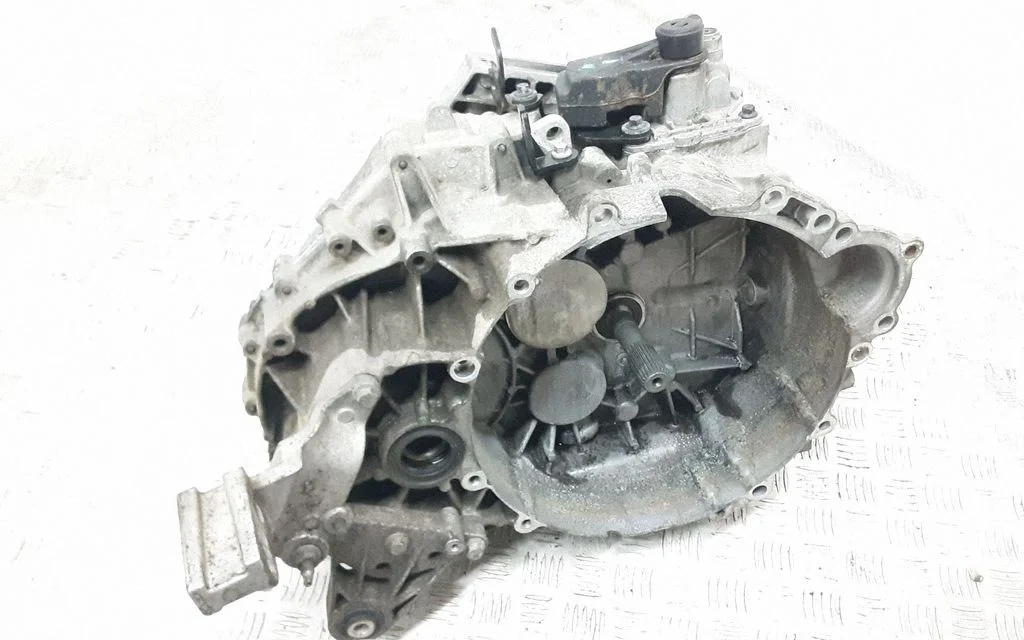 Manual 6 speed gearbox – Volvo V60 (2011-2013)
