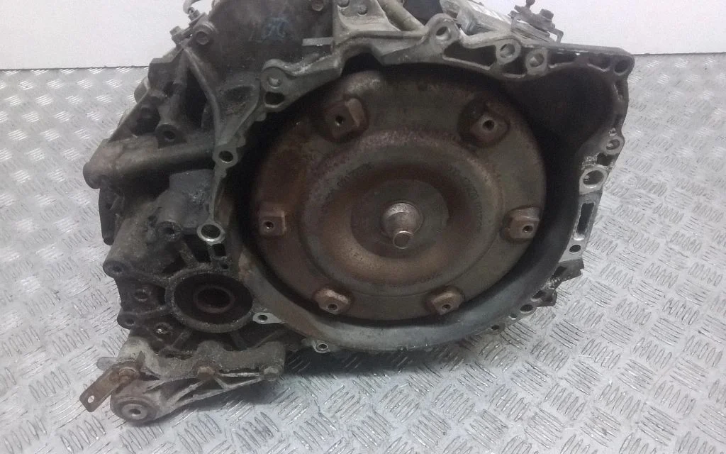 Automaatkäigukast 30681143