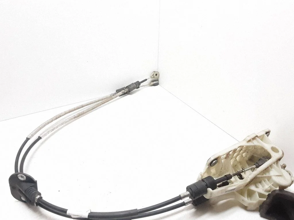 Gear selector mechanism 100004738