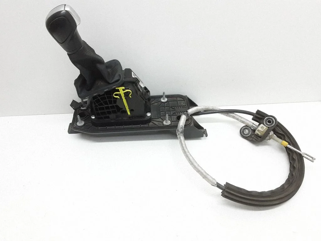 Gear selector mechanism – Volkswagen Passat CC (2008-2016)