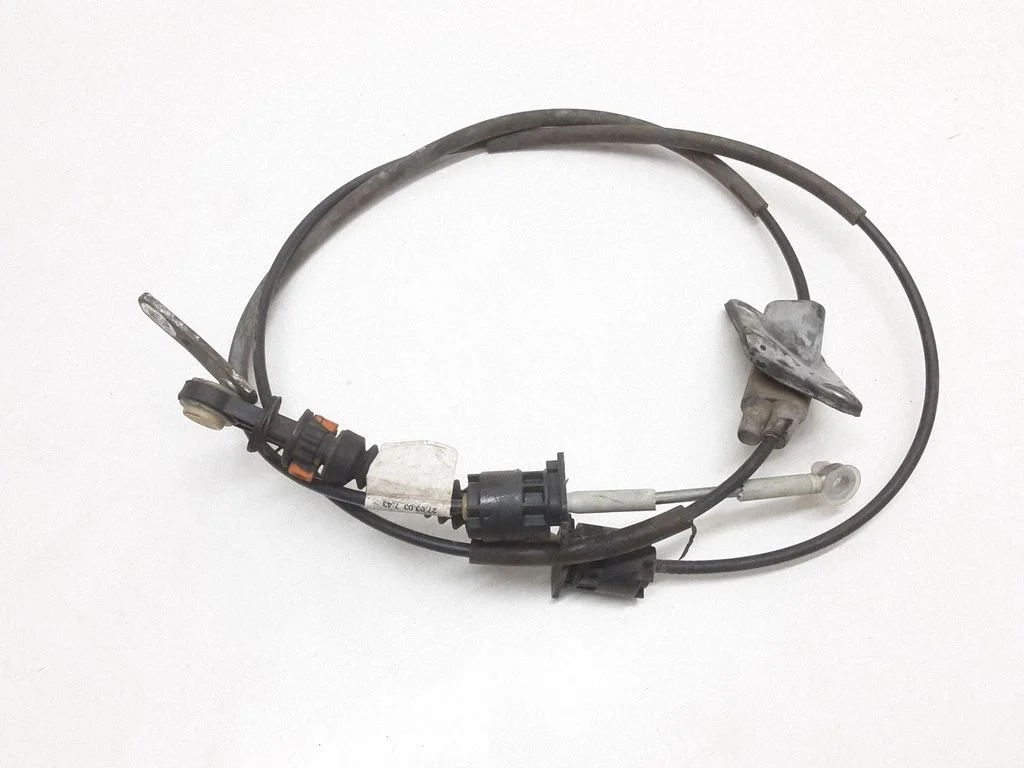 Gear shift cable linkage – Volvo XC90 (2003-2006)