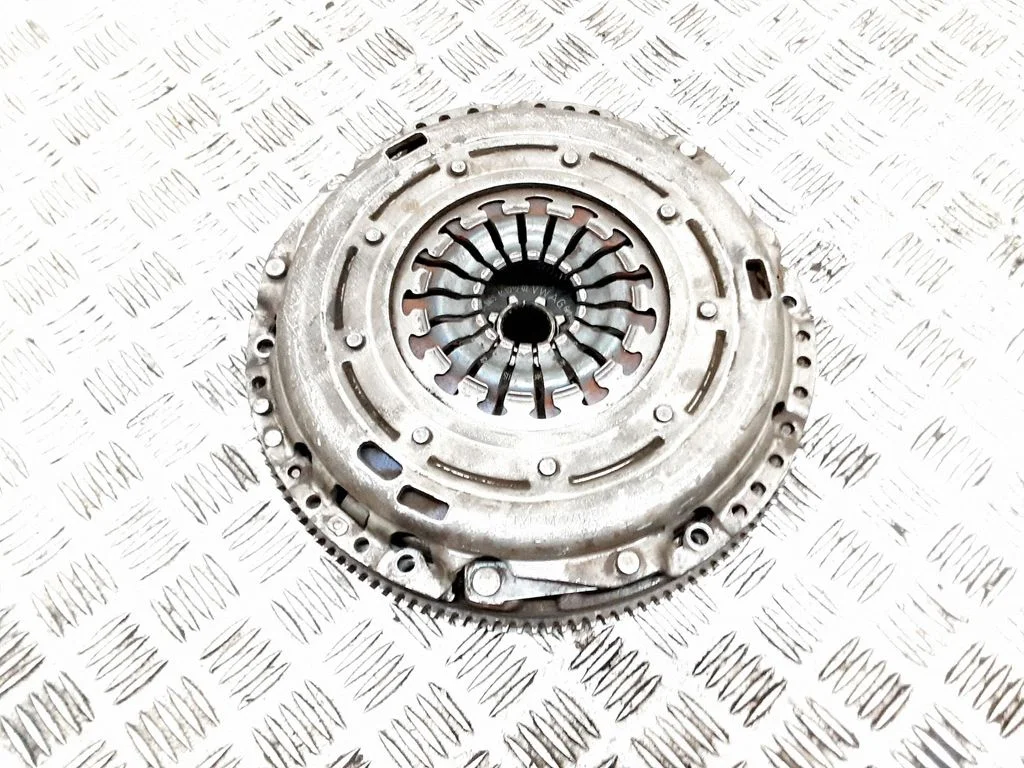 Clutch set kit – Volkswagen Passat CC (2008-2016)