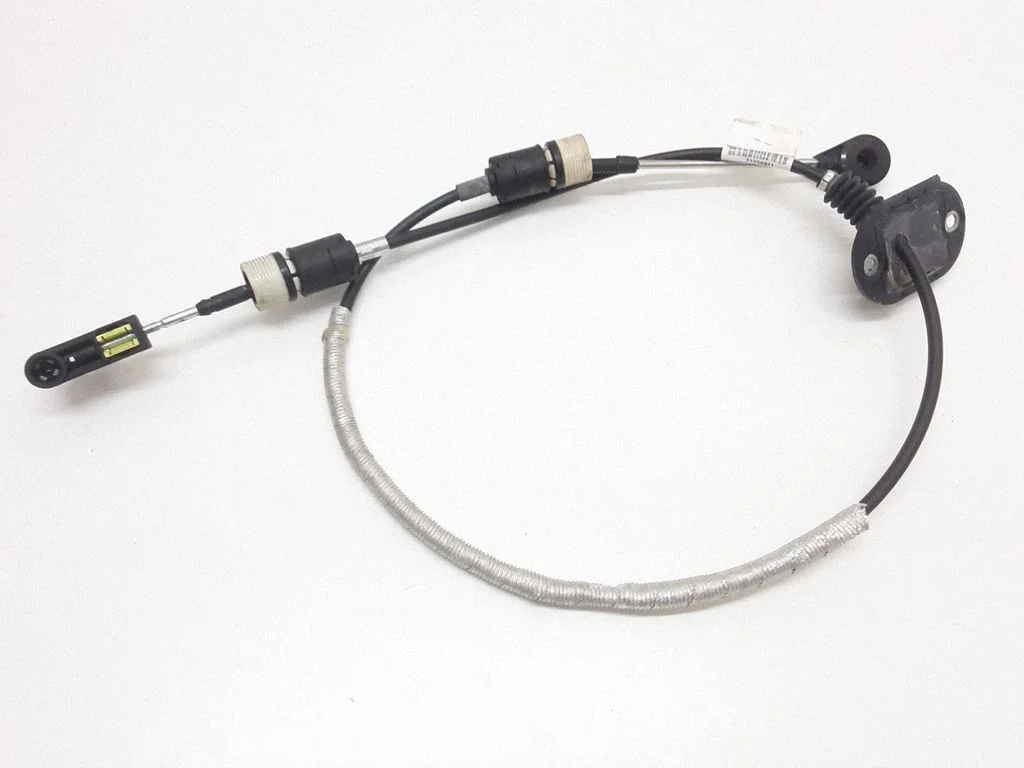 Gear shift cable linkage – Volvo XC60 (2009-2013)