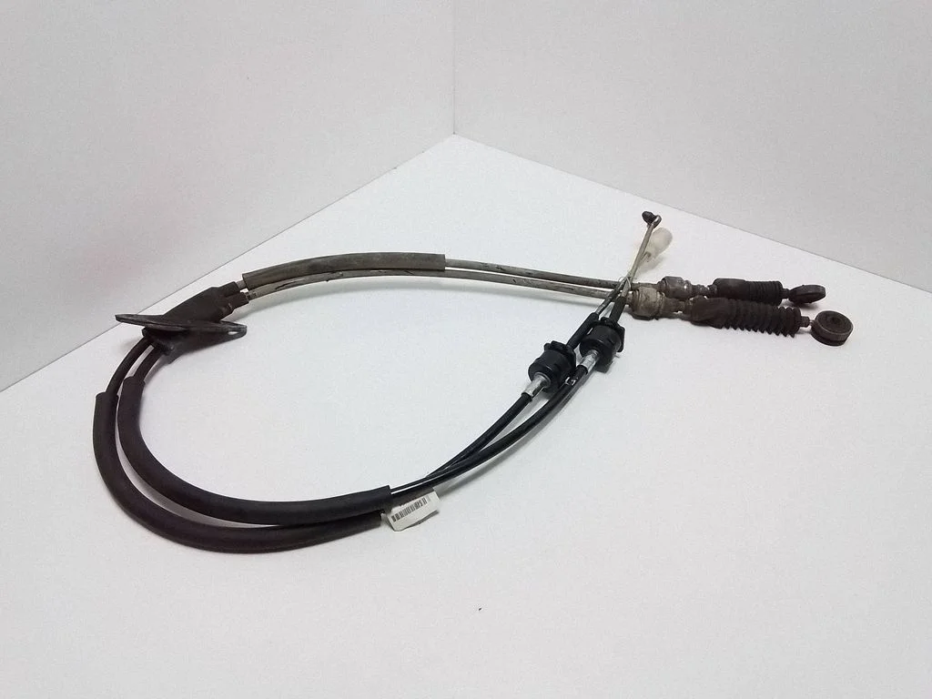 Gear shift cable linkage – Volvo S60 (2001-2004)