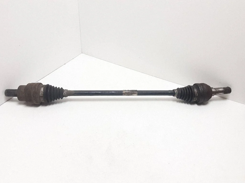 Rear driveshaft P30651528