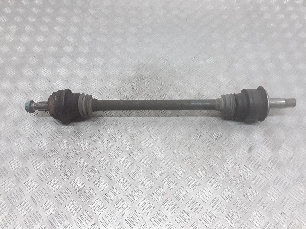 Tagumine pooltelg A2053504019