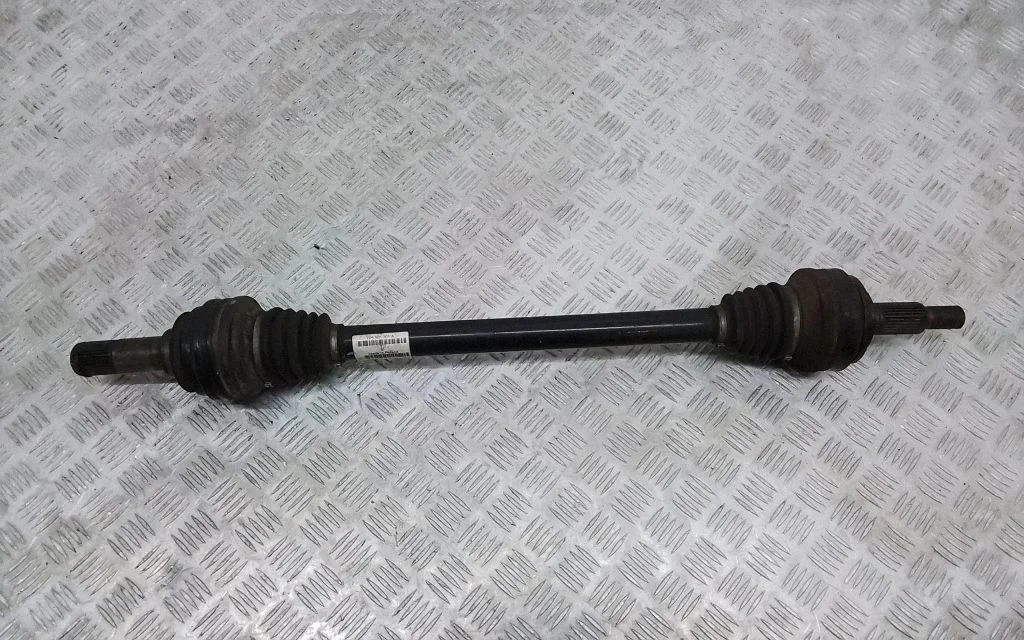 Rear driveshaft 7P5501201A