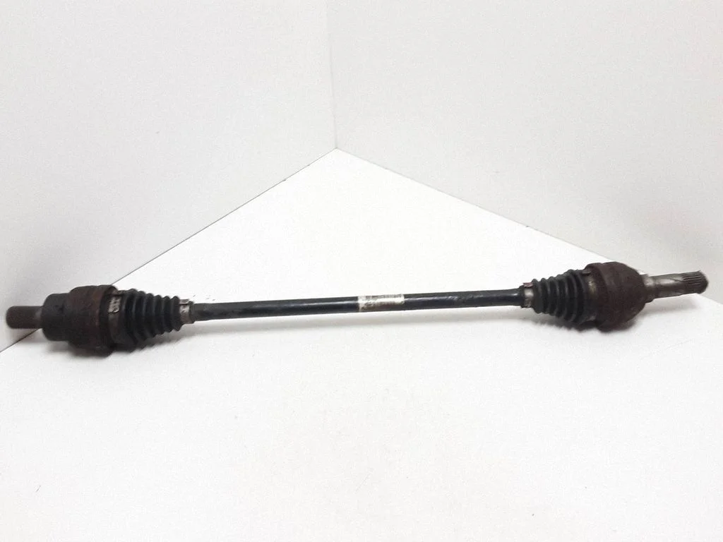 Tagumine pooltelg – Volvo XC90 (2007-2014)