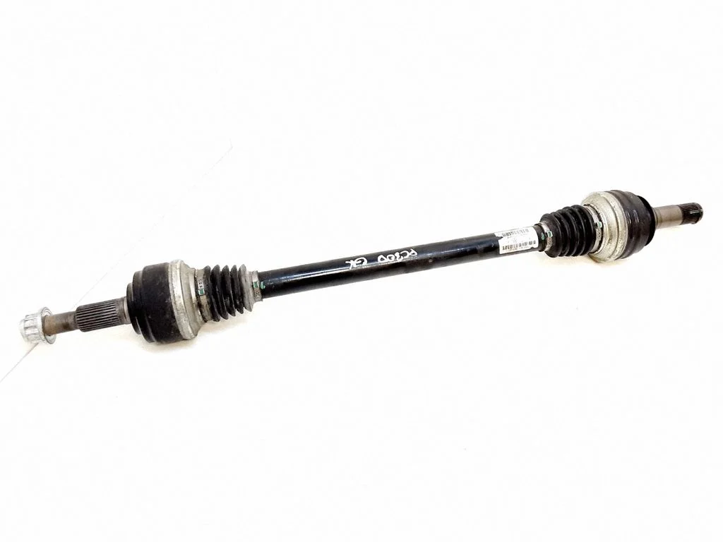 Rear driveshaft 7P0501201