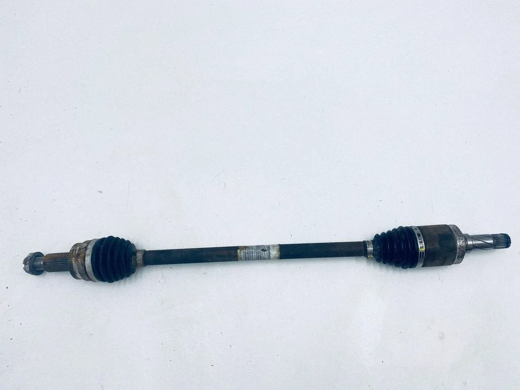 Rear driveshaft