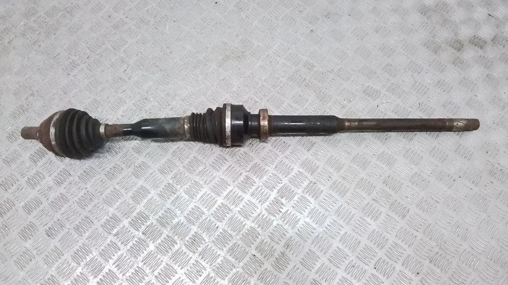 Front driveshaft 31272542