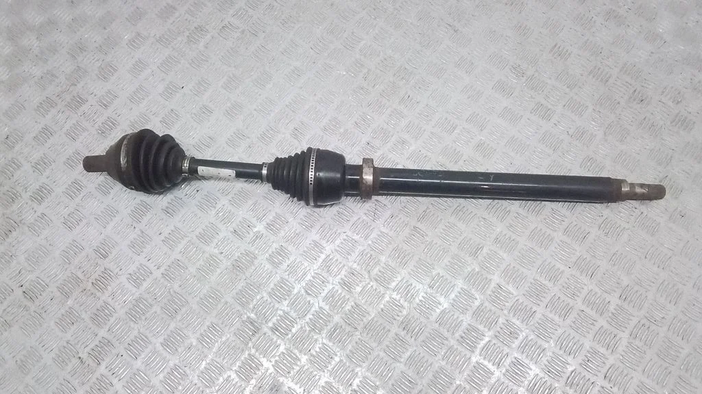 Front driveshaft 30783202