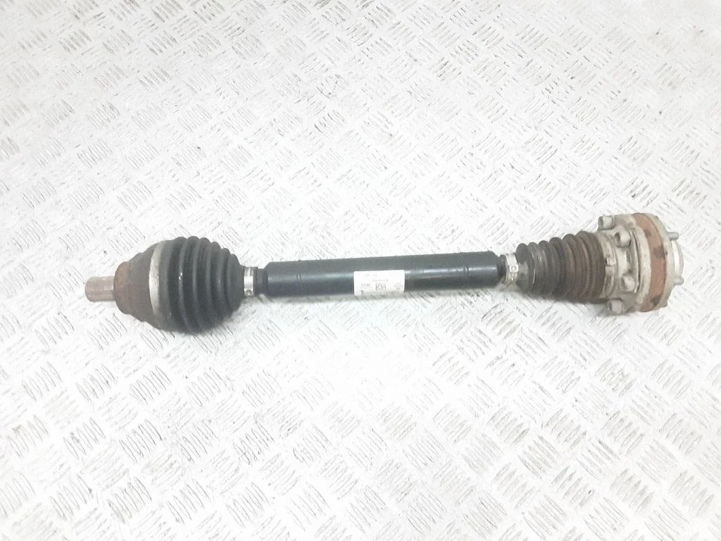 Front driveshaft 3Q0407272G