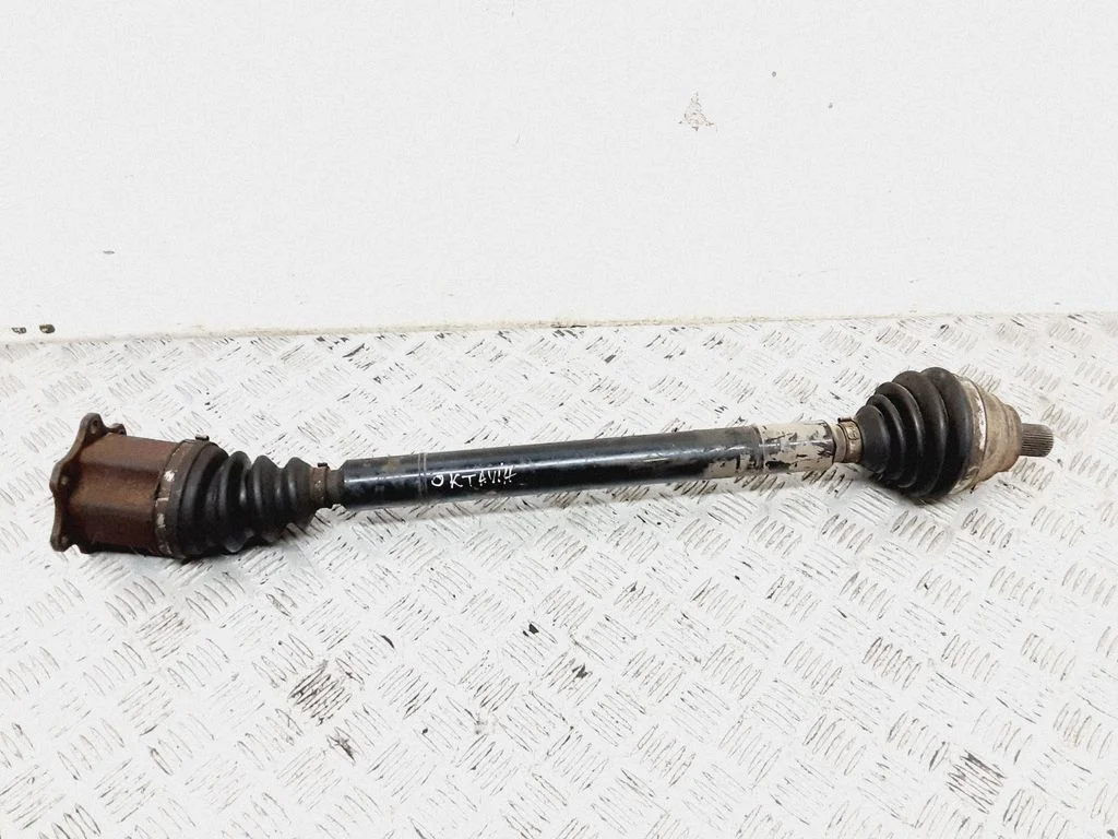 Front driveshaft – Skoda Octavia Mk2 (1Z) (2004-2013)