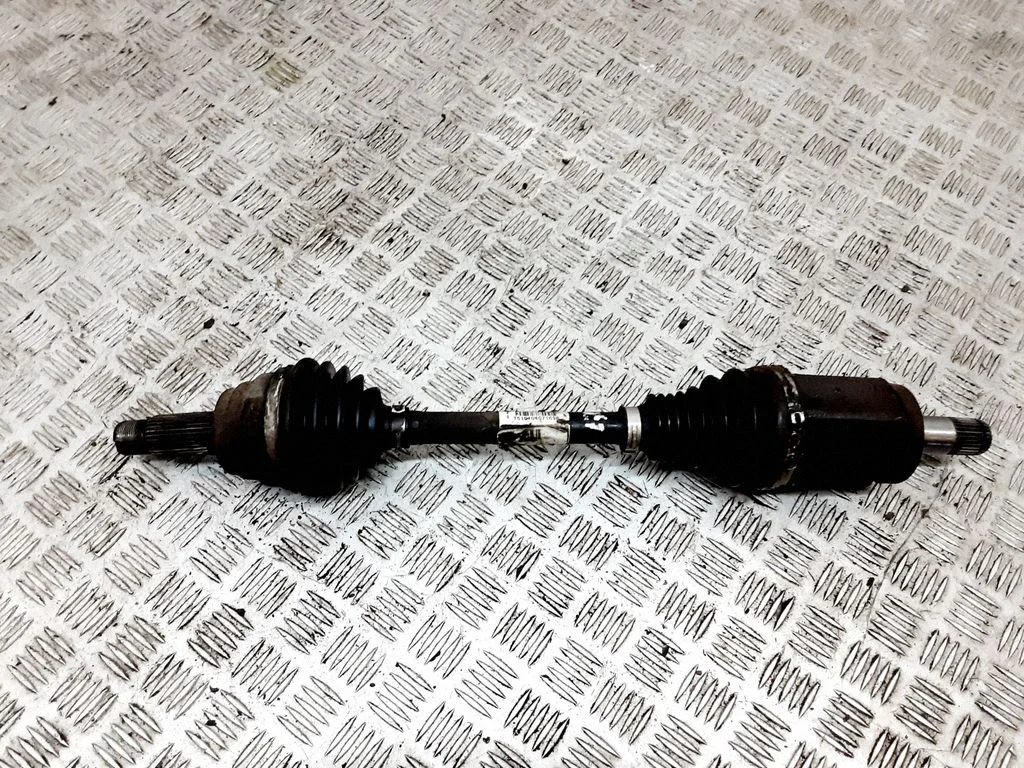 Front driveshaft – BMW X5 E70 (2006-2013)