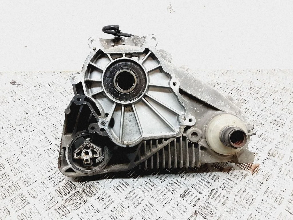 Gearbox transfer box case – BMW X5 E70 (2006-2013)