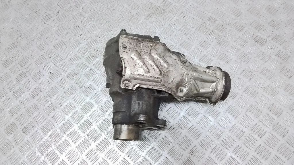 Gearbox transfer box case – Volvo XC60 (2009-2013)