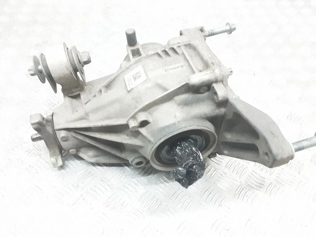 Rear differential 2133502408