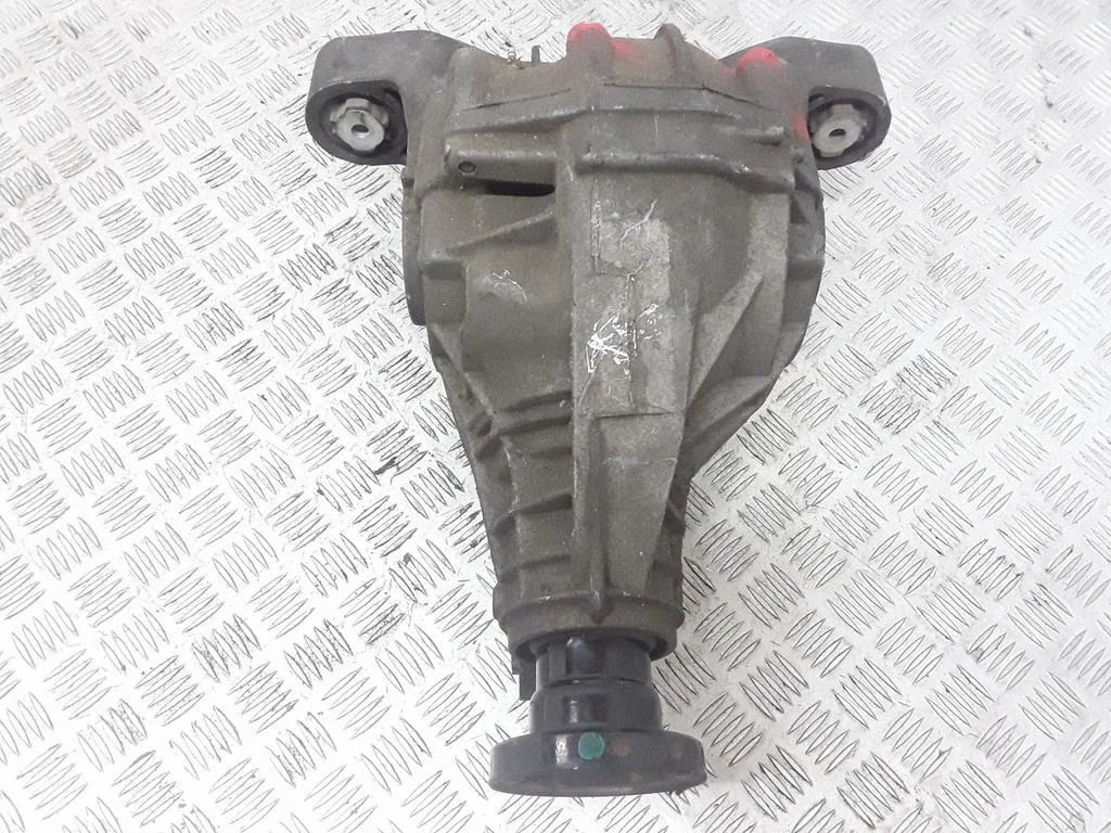 Rear differential – Volkswagen Touareg I (2002-2010)