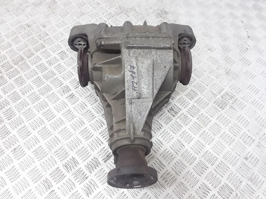 Rear differential – Volkswagen Touareg I (2002-2010)