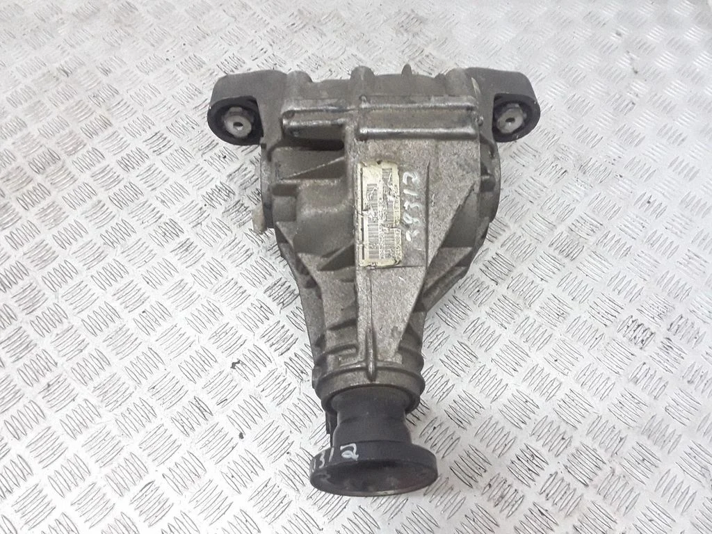 Rear differential – Volkswagen Touareg I (2002-2010)