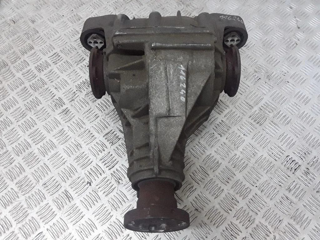 Rear differential – Volkswagen Touareg I (2002-2010)