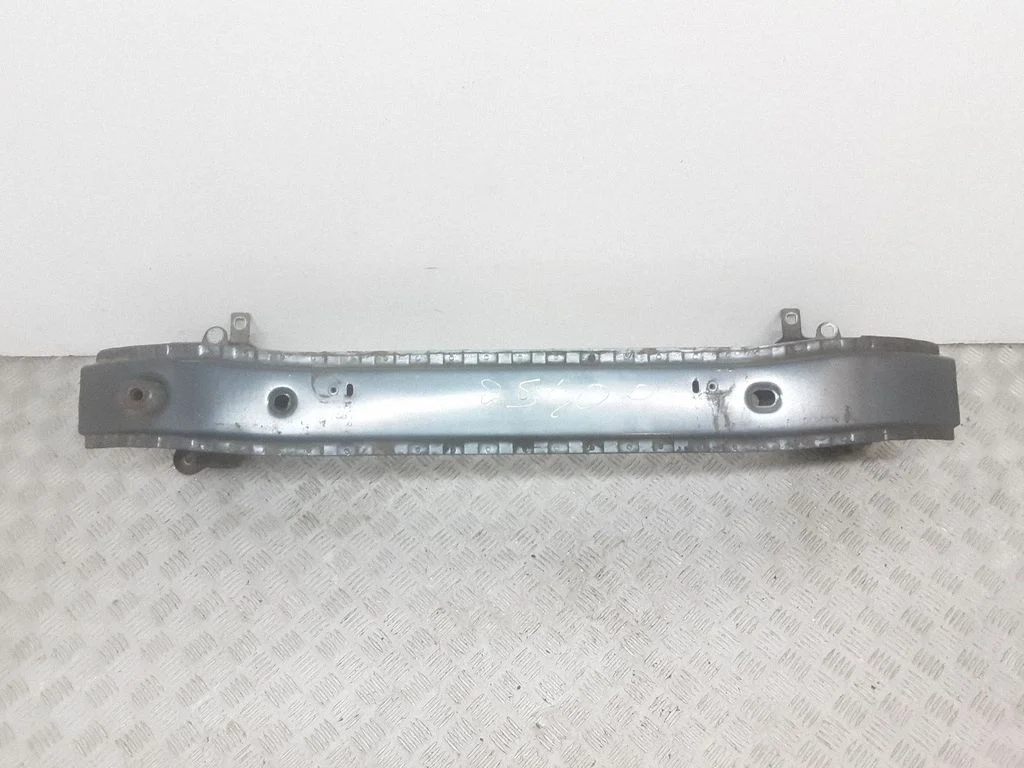 Front bumper cross member