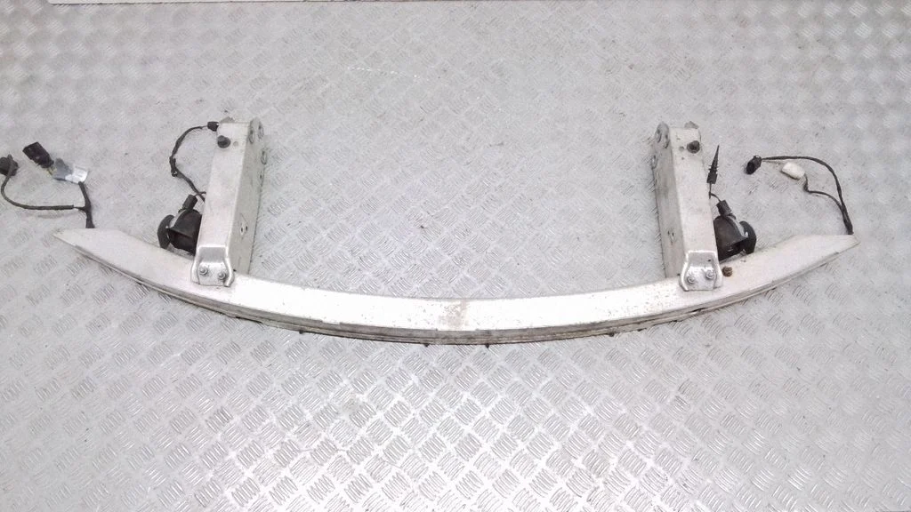 Front bumper cross member – BMW 7 Series F01 F02 F03 F04 (2008-2016)