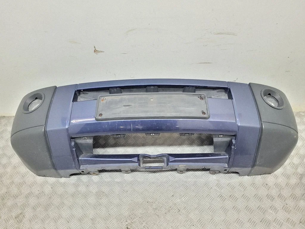 Front bumper DPC500061