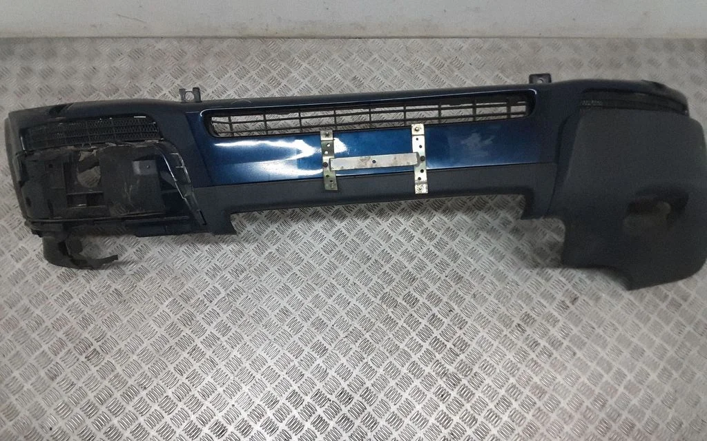 Front bumper 08620598