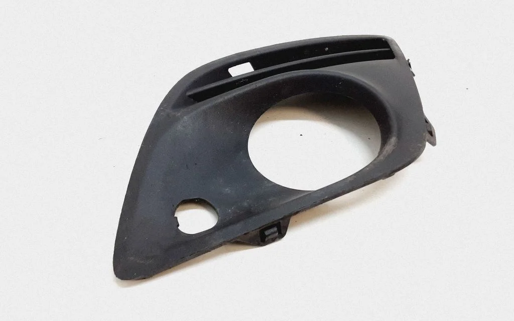 Front bumper lower grill – Volvo XC60 (2009-2013)