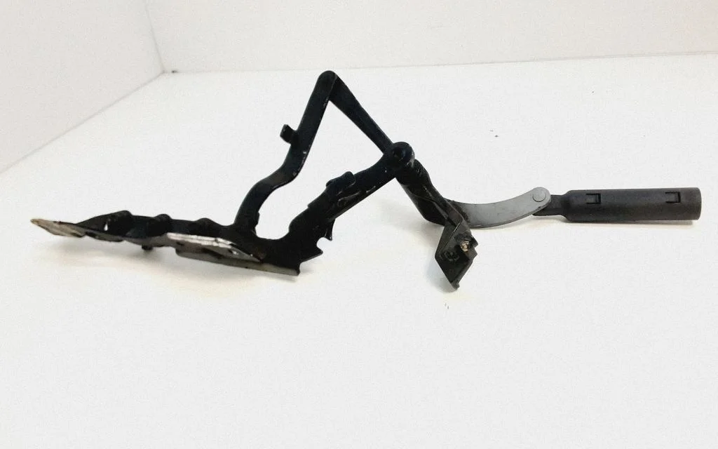 Mootorikapoti hinged – Mercedes-Benz S-klass W221 (2005-2013)