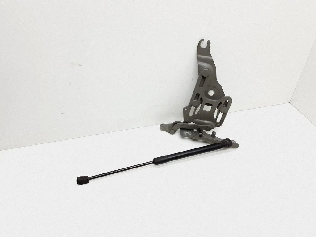Engine bonnet/hood hinges 7148348