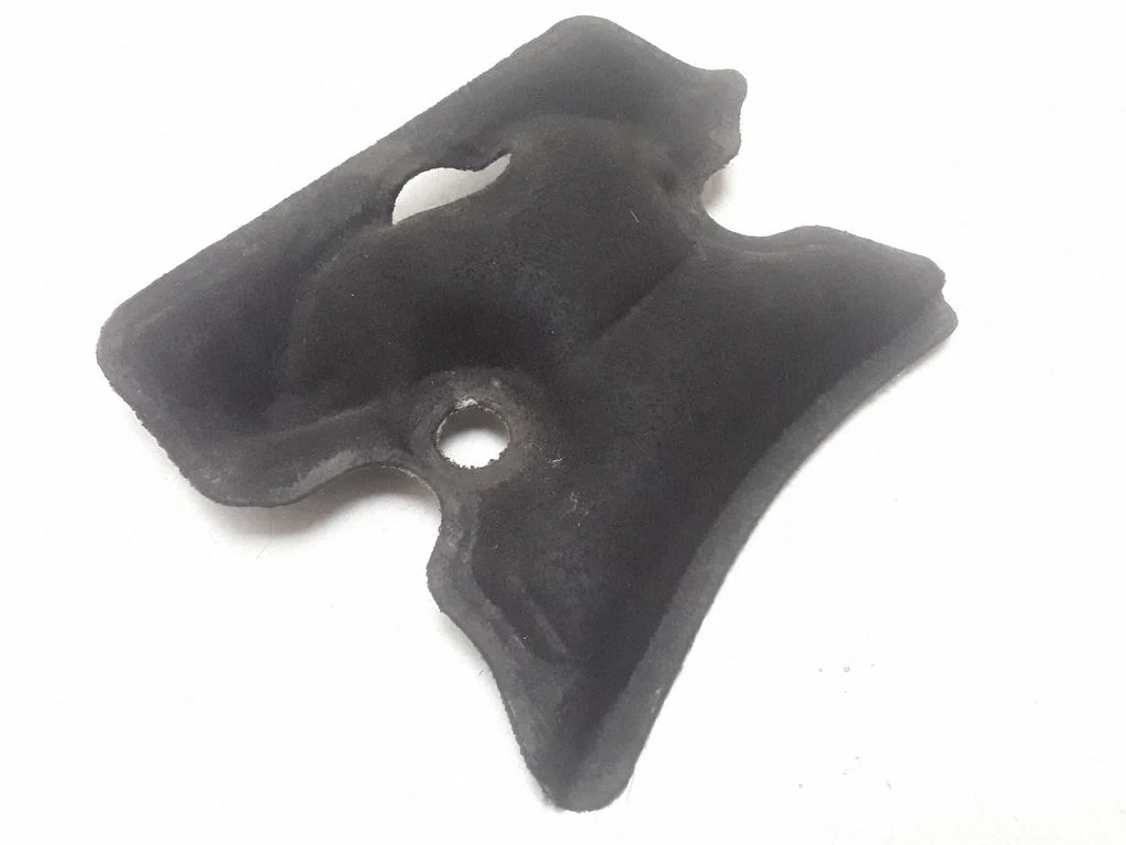 Mootorikapoti heli-/soojusisolatsioon – BMW 7-seeria F01 F02 F03 F04 (2008-2016)