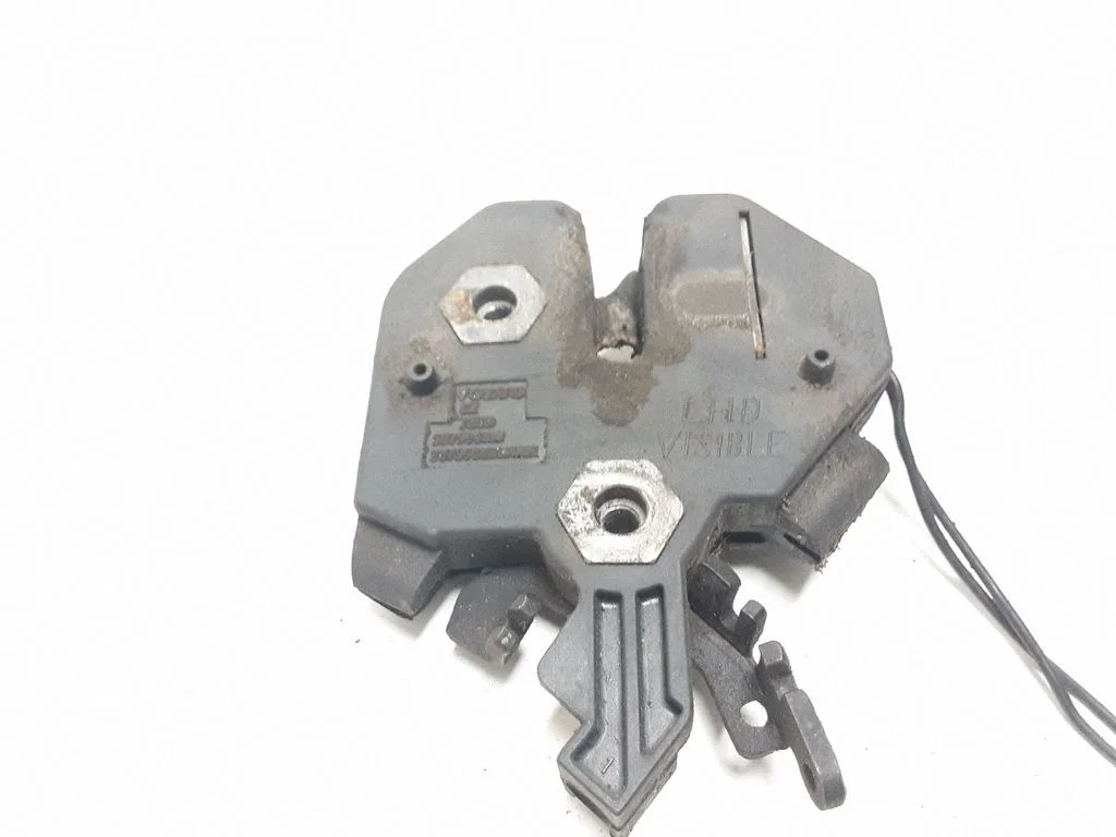 Motora pārsega slēdzene 30799689