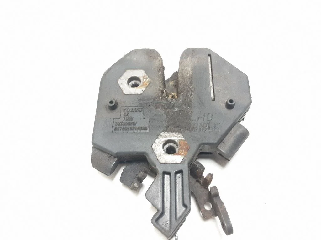 Motora pārsega slēdzene 30799689