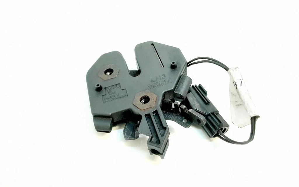 Motora pārsega slēdzene 9483765