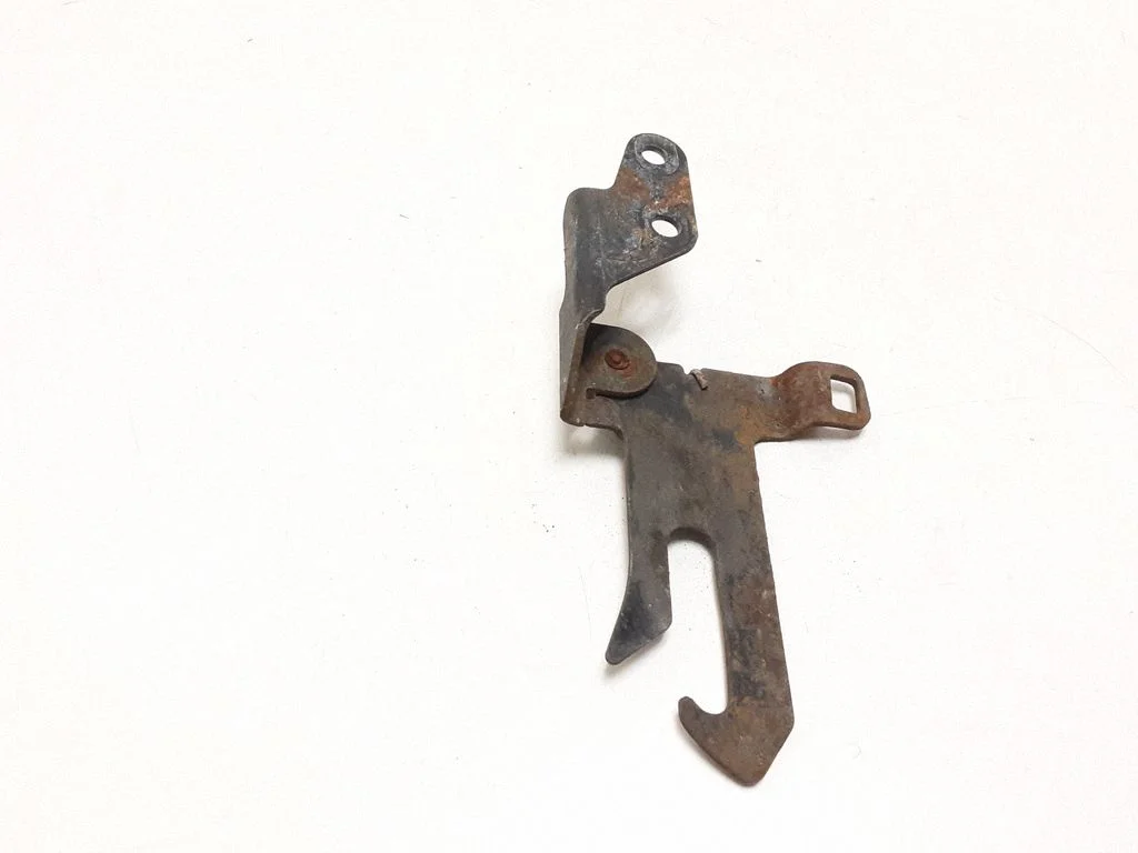 Engine bonnet/hood lock/latch loop/hook – Volvo XC90 (2003-2006)