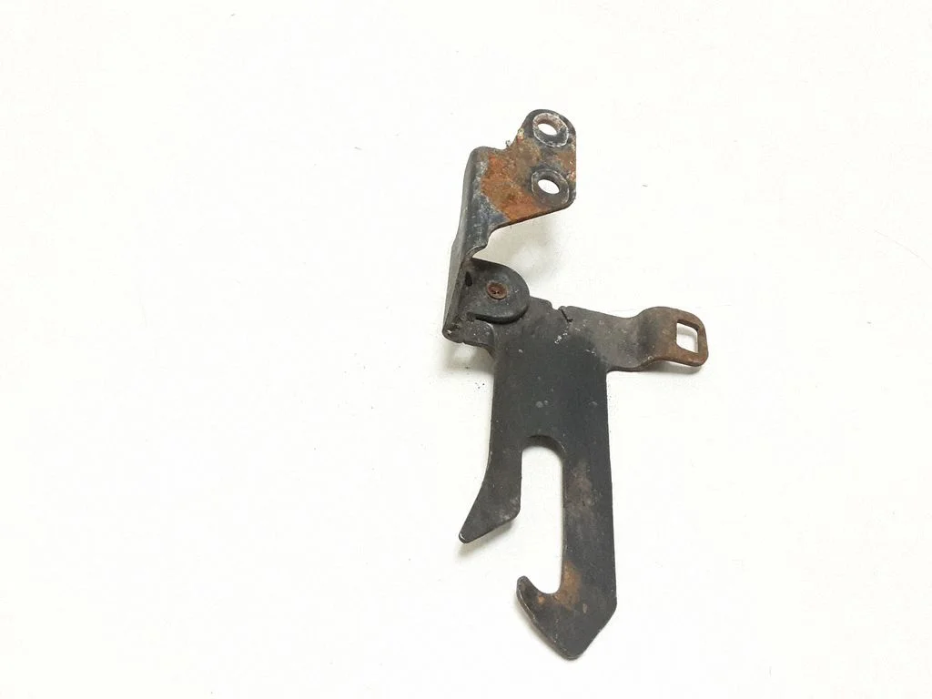 Engine bonnet/hood lock/latch loop/hook – Volvo XC90 (2003-2006)