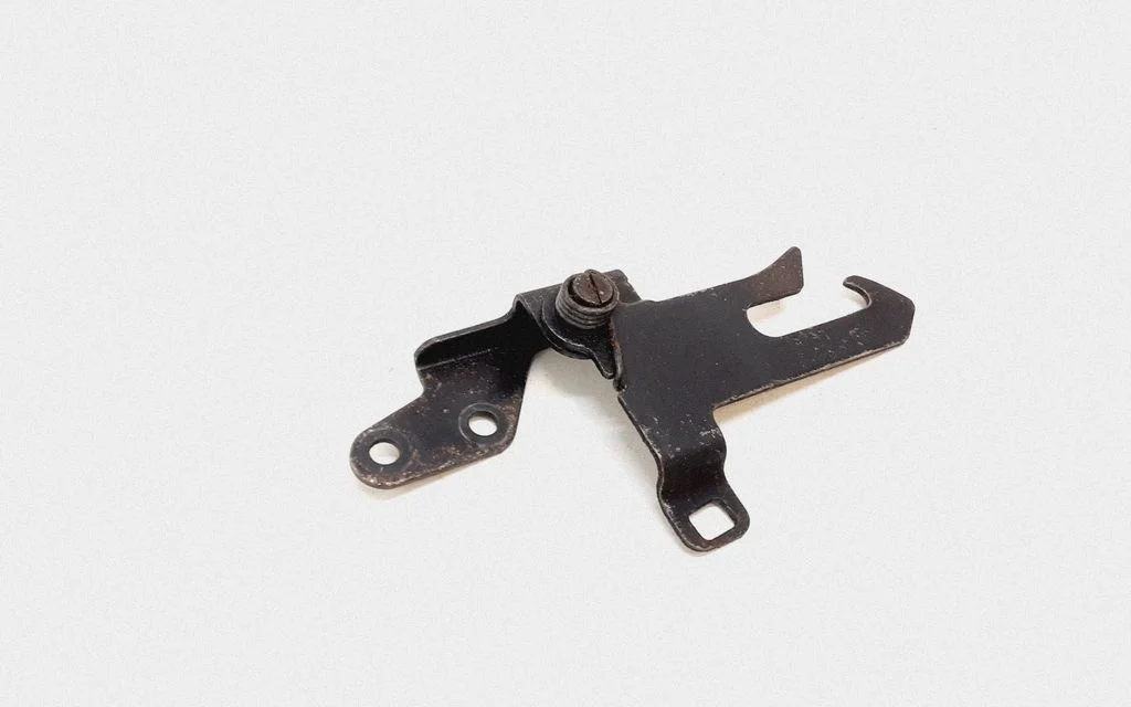 Engine bonnet/hood lock/latch loop/hook – Volvo XC90 (2007-2014)
