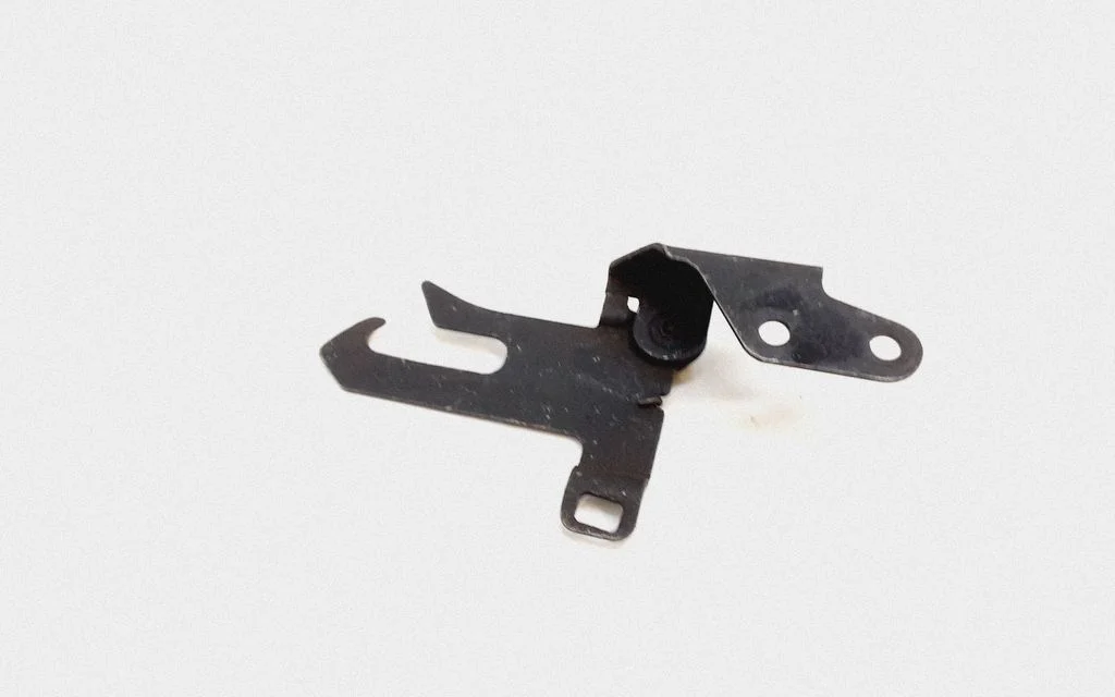 Engine bonnet/hood lock/latch loop/hook – Volvo XC90 (2007-2014)