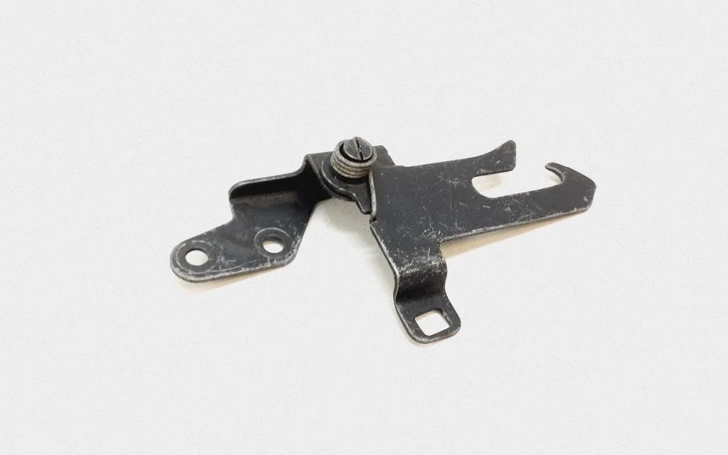 Engine bonnet/hood lock/latch loop/hook – Volvo XC90 (2007-2014)