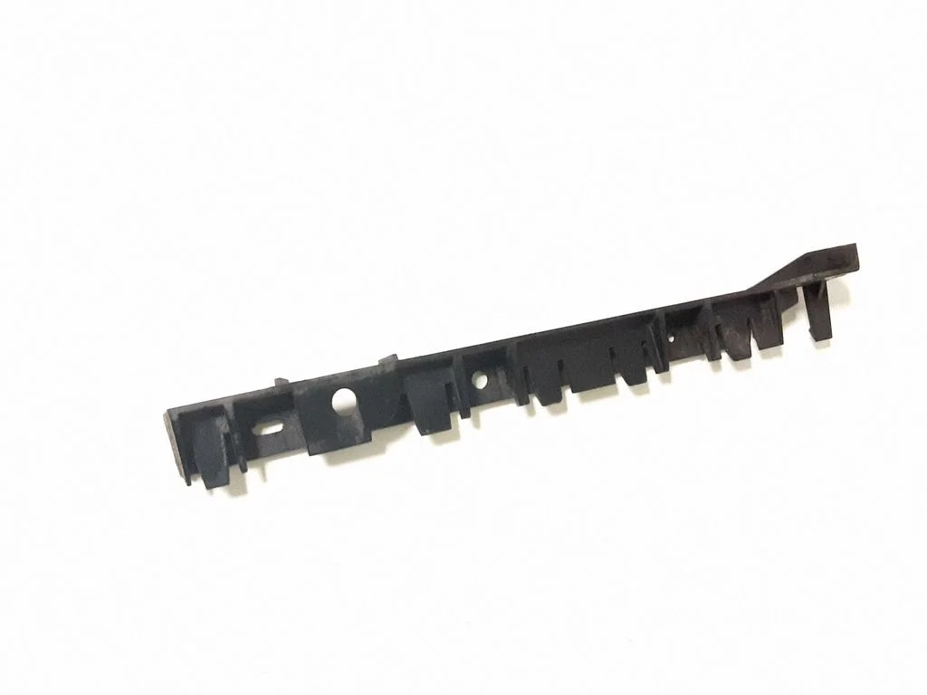 Poritiiva kinnitusklamber – BMW 1-seeria E81 E87 (2004-2011)